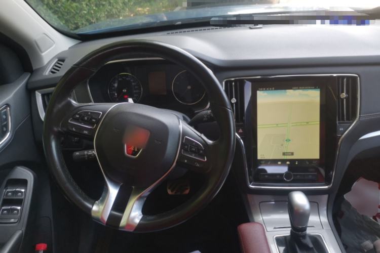 Used Roewe RX5 2016 20T Two-Wheel Drive Automatic Internet Smart Edition Steering Wheel