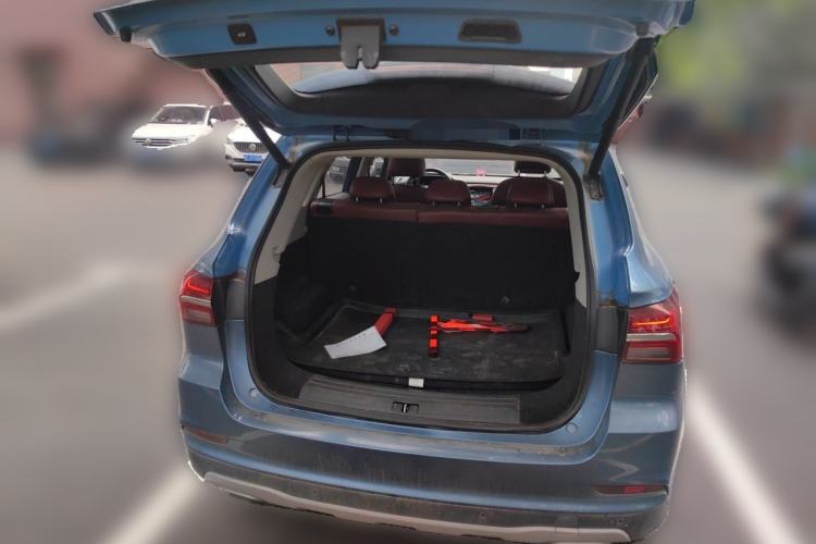 Used Roewe RX5 2016 30T Four-Wheel Drive Automatic Internet Smart Luxury Edition Trunk