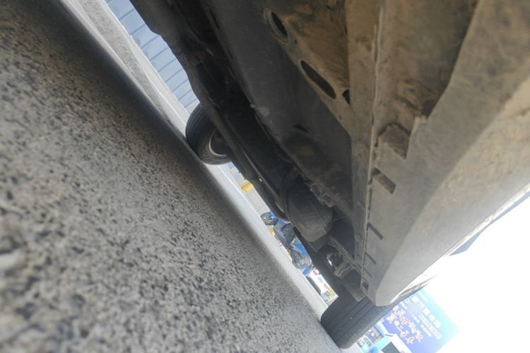 Used Roewe RX5 2016 20T Two-Wheel Drive Automatic Flagship Edition Chassis Front Left