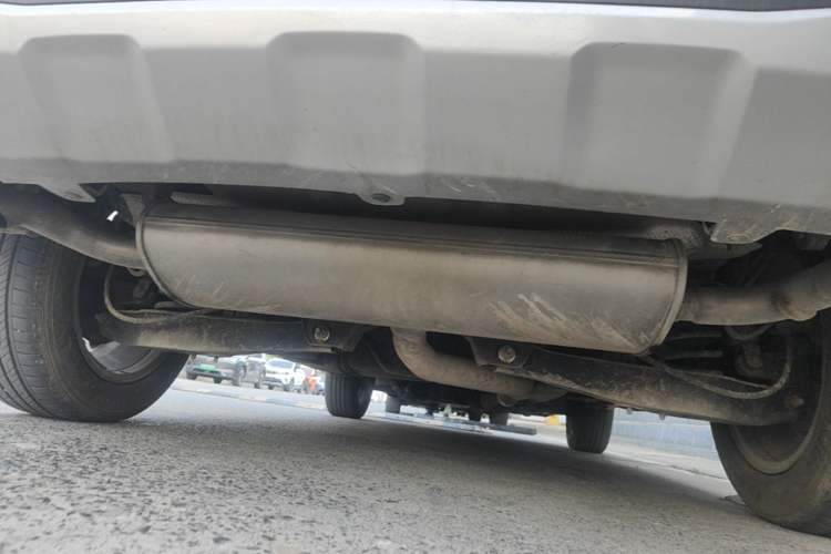 Used Roewe RX5 2016 20T Two-Wheel Drive Automatic Flagship Edition Chassis Rear