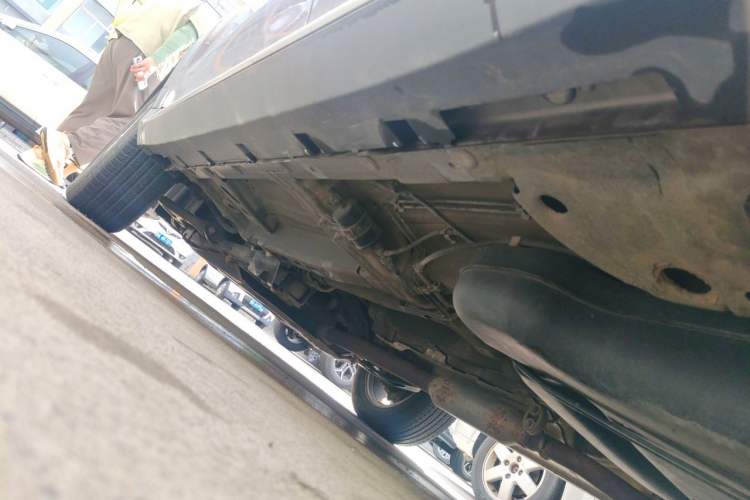 Used Roewe RX5 2016 20T Two-Wheel Drive Manual Flagship Edition Chassis Rear Left