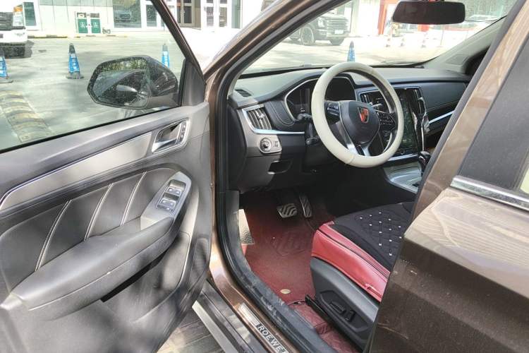 Used Roewe RX5 2016 30T Two-Wheel Drive Automatic Internet Smart Edition Driver Seat