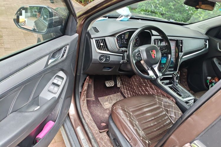 Used Roewe RX5 2016 20T Two-Wheel Drive Automatic Internet Smart Edition Driver Seat