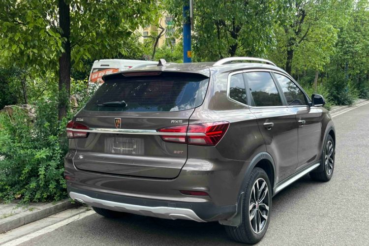 Used Roewe RX5 2016 20T Two-Wheel Drive Automatic Internet Smart Edition Exterior 9