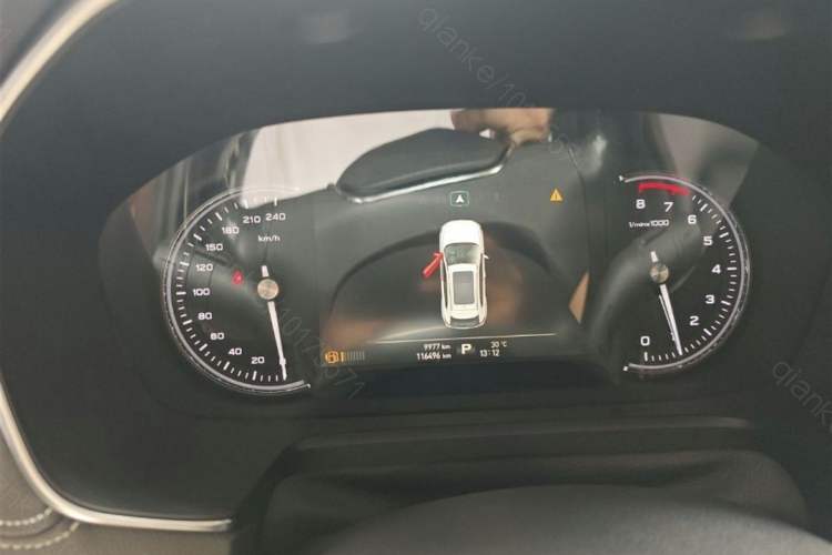 Used Roewe RX5 2016 30T Two-Wheel Drive Automatic Internet Smart Edition Instrument Cluster