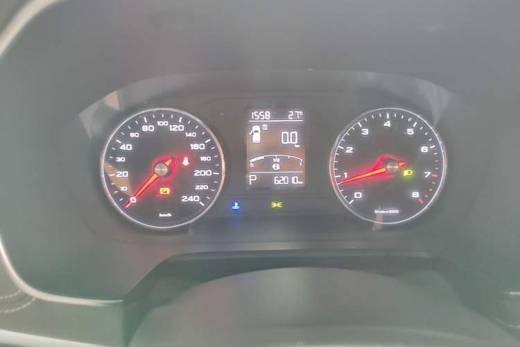 Used Roewe RX5 2016 20T Two-Wheel Drive Automatic Internet Smart Edition Instrument Cluster