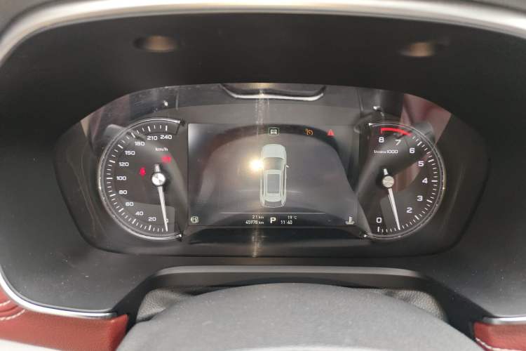 Used Roewe RX5 2016 30T Four-Wheel Drive Automatic Internet Smart Luxury Edition Instrument Cluster