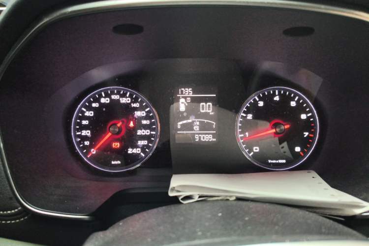 Used Roewe RX5 2016 20T Two-Wheel Drive Manual Flagship Edition Instrument Cluster
