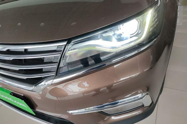 Used Roewe RX5 2016 20T Two-Wheel Drive Automatic Internet Smart Edition Left Front Headlight