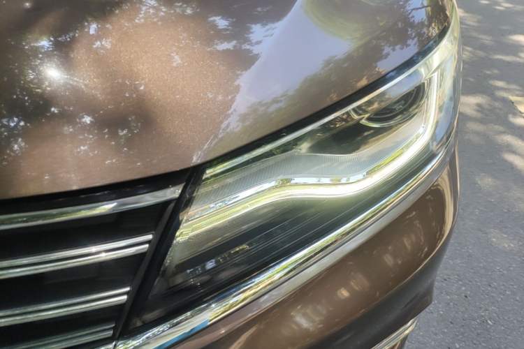Used Roewe RX5 2016 20T Two-Wheel Drive Automatic Internet Smart Edition Left Front Headlight