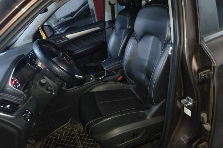 Used Roewe RX5 2016 20T Two-Wheel Drive Automatic Internet Smart Edition Left Front Seat