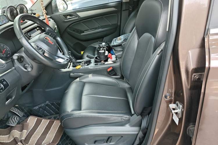 Used Roewe RX5 2016 20T Two-Wheel Drive Automatic Internet Smart Edition Left Front Seat