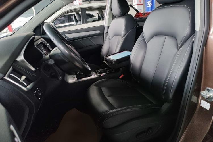 Used Roewe RX5 2016 20T Two-Wheel Drive Automatic Internet Smart Edition Left Front Seat