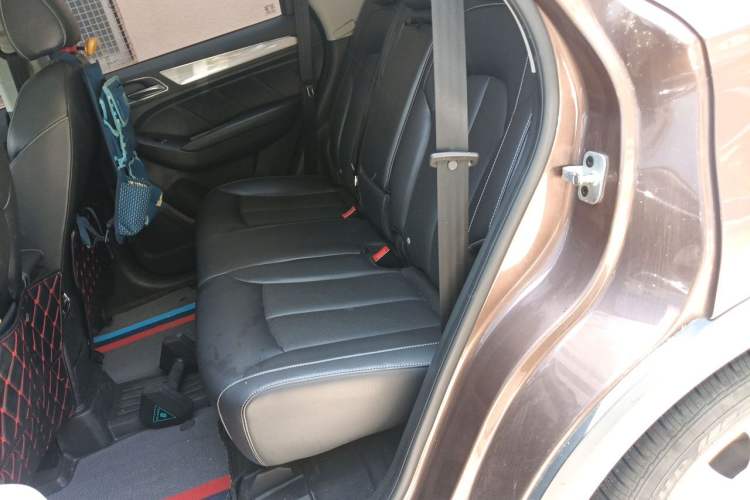 Used Roewe RX5 2016 20T Two-Wheel Drive Automatic Flagship Edition Left Rear Seat
