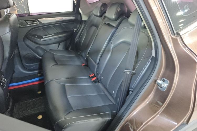 Used Roewe RX5 2016 20T Two-Wheel Drive Automatic Internet Smart Edition Left Rear Seat