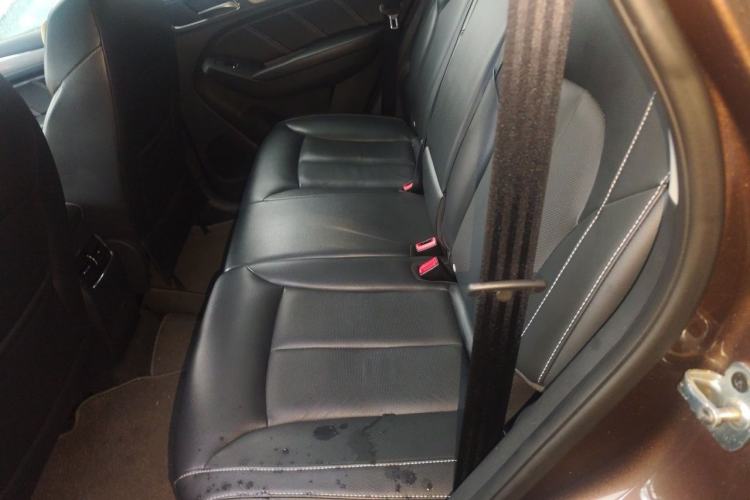 Used Roewe RX5 2016 30T Two-Wheel Drive Automatic Internet Smart Edition Left Rear Seat