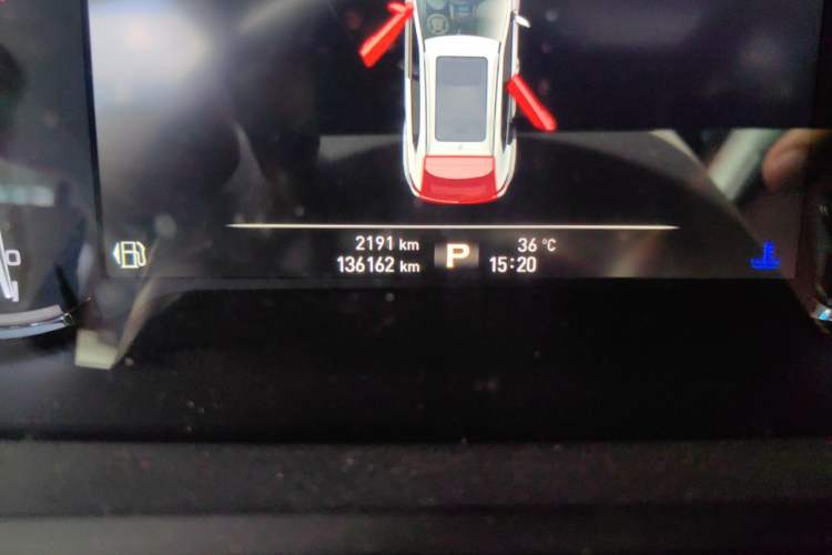 Used Roewe RX5 2016 30T Four-Wheel Drive Automatic Internet Smart Luxury Edition Odometer Close Up