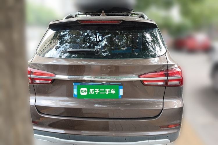Used Roewe RX5 2016 20T Two-Wheel Drive Automatic Internet Smart Edition Rear