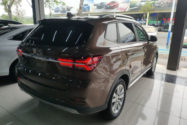 Used Roewe RX5 2016 Revised Version 20T Two-Wheel Drive Manual Transmission Luxury Edition Rear Right 45 Deg