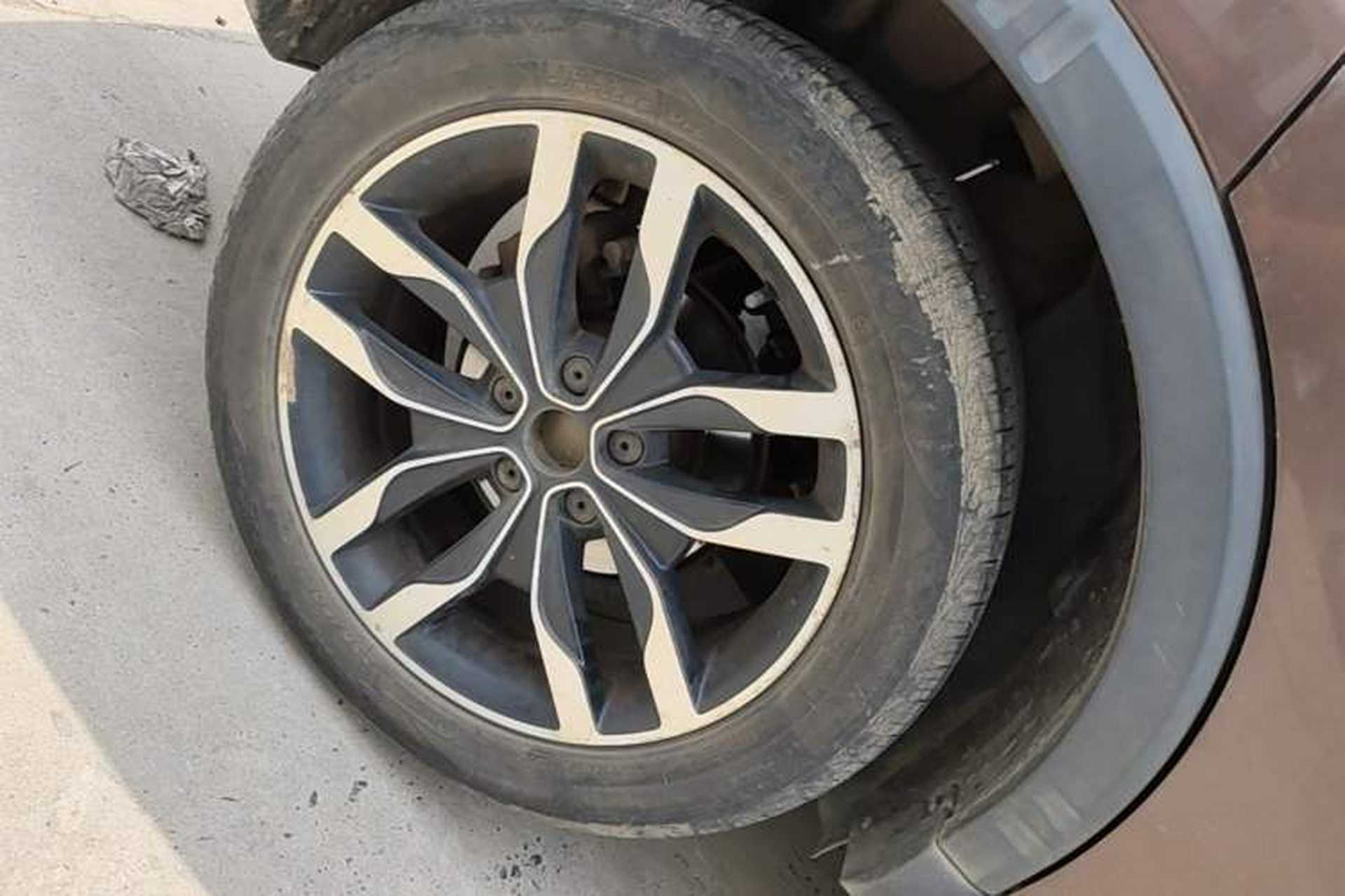 Used Roewe RX5 2016 20T Two-Wheel Drive Manual Transmission Internet Smart Edition Right Rear Wheel Hub