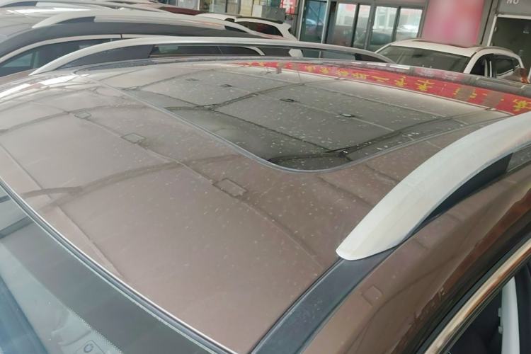 Used Roewe RX5 2016 20T Two-Wheel Drive Automatic Flagship Edition Roof