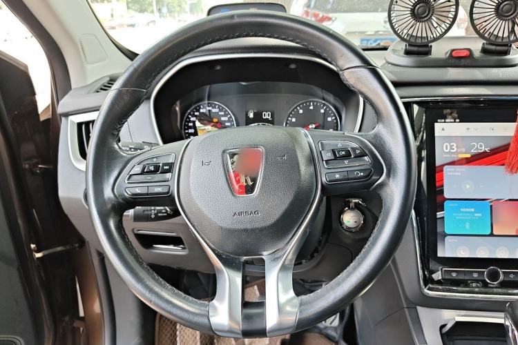 Used Roewe RX5 2016 20T Two-Wheel Drive Automatic Internet Smart Edition Steering Wheel