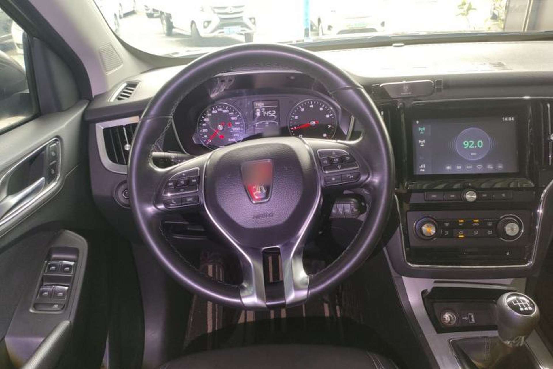 Used Roewe RX5 2016 Revised Version 20T Two-Wheel Drive Manual Transmission Luxury Edition Steering Wheel