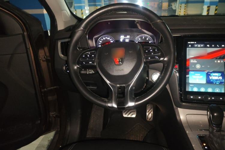 Used Roewe RX5 2016 20T Two-Wheel Drive Automatic Internet Smart Edition Steering Wheel