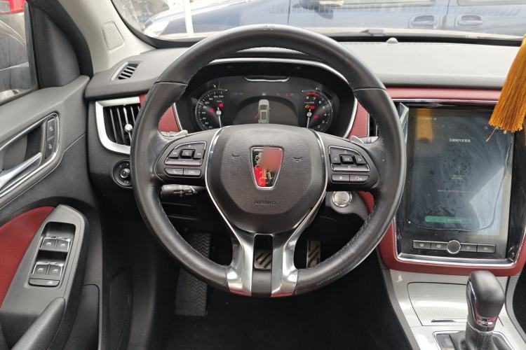 Used Roewe RX5 2016 30T Four-Wheel Drive Automatic Internet Smart Luxury Edition Steering Wheel