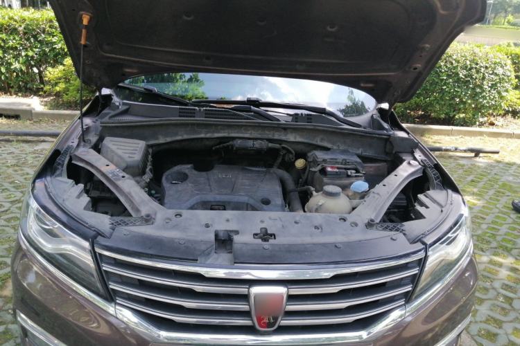 Used Roewe RX5 2016 20T Two-Wheel Drive Automatic Internet Smart Edition Engine Bay