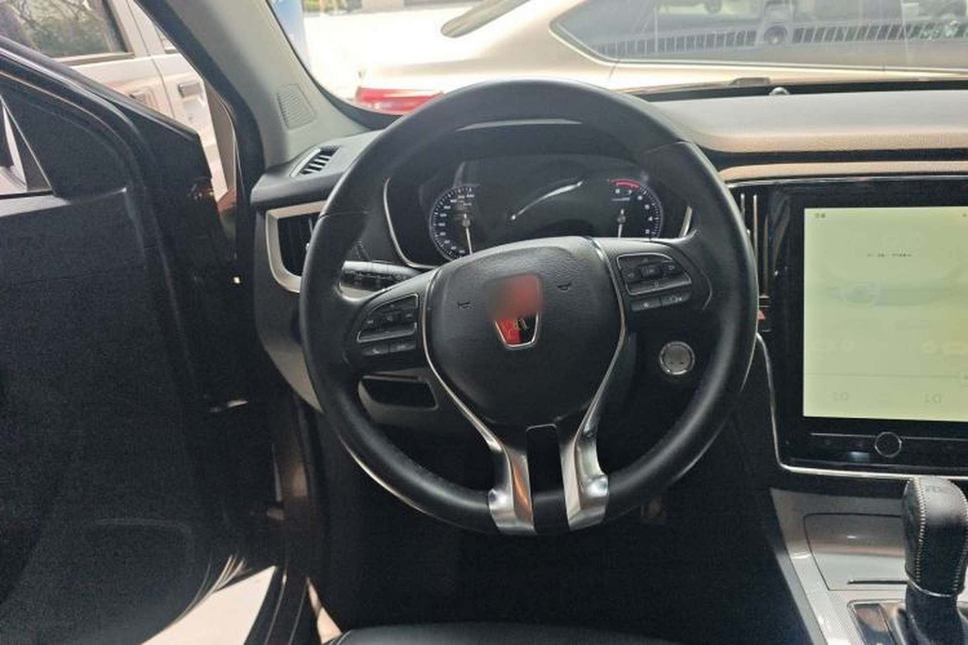 Used Roewe RX5 2016 30T Two-Wheel Drive Automatic Internet Smart Edition Steering Wheel