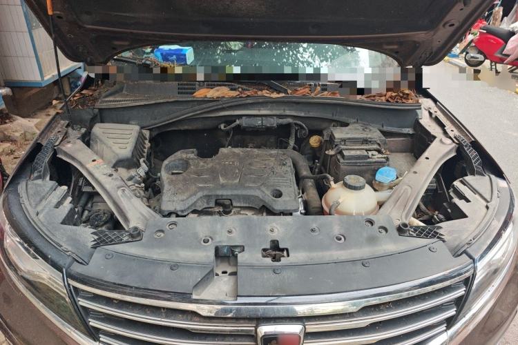 Used Roewe RX5 2016 20T Two-Wheel Drive Automatic Internet Smart Edition Engine Bay