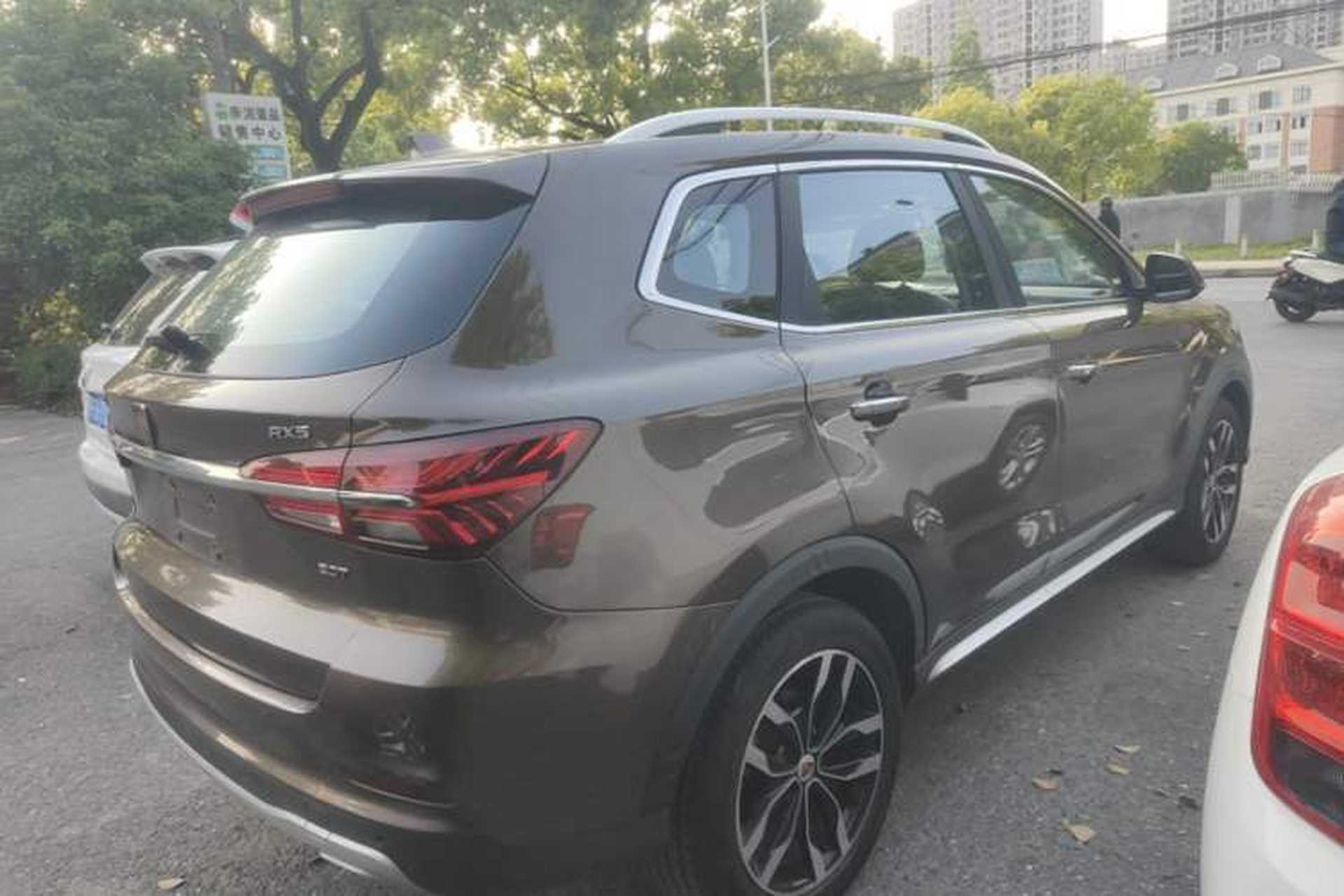Used Roewe RX5 2016 20T Two-Wheel Drive Automatic Internet Smart Edition Rear Right 45 Deg