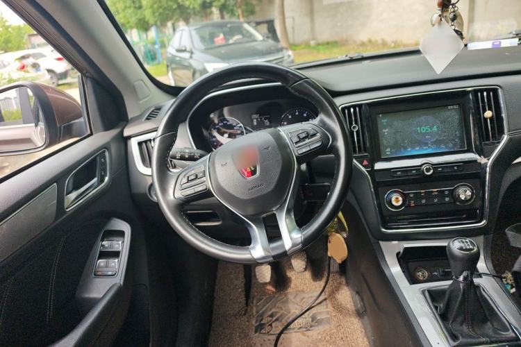 Used Roewe RX5 2016 20T Two-Wheel Drive Manual Flagship Edition Steering Wheel
