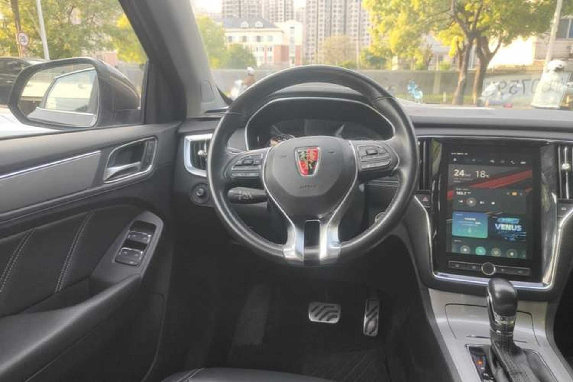 Used Roewe RX5 2016 20T Two-Wheel Drive Automatic Internet Smart Edition Steering Wheel