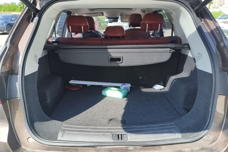 Used Roewe RX5 2016 30T Four-Wheel Drive Automatic Internet Smart Luxury Edition Trunk