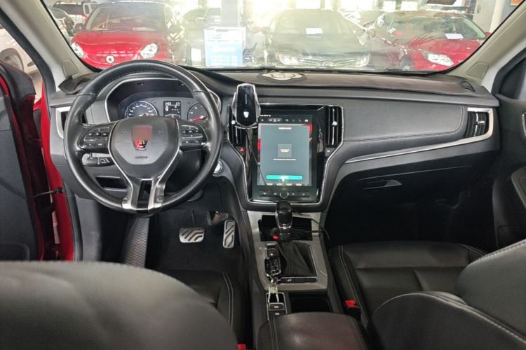 Used Roewe RX5 2016 20T Two-Wheel Drive Automatic Internet Smart Edition Center Console