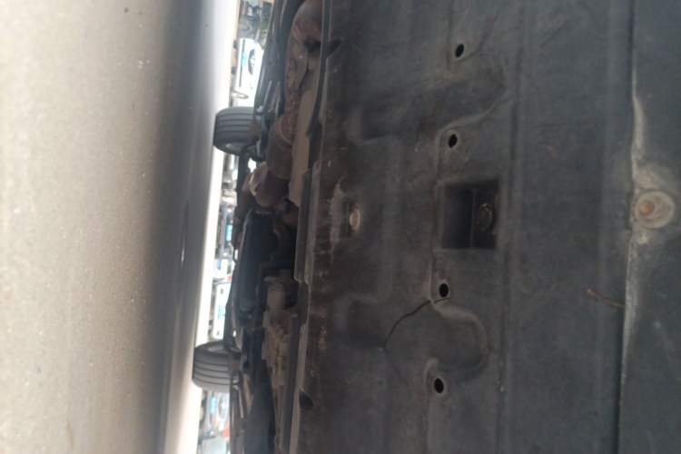 Used Roewe RX5 2016 30T Two-Wheel Drive Automatic Internet Smart Edition Chassis Front
