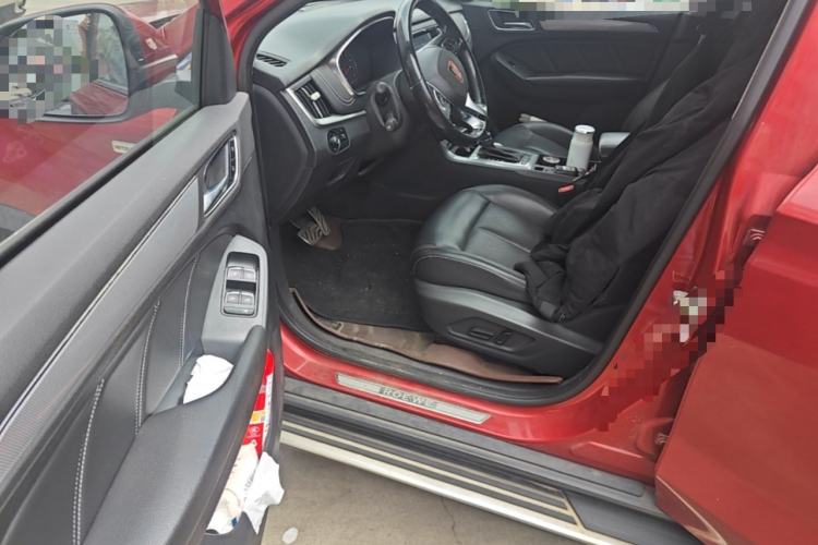 Used Roewe RX5 2016 20T Two-Wheel Drive Automatic Internet Smart Edition Driver Seat