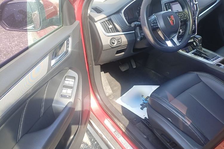 Used Roewe RX5 2016 20T Two-Wheel Drive Automatic Flagship Edition Driver Seat