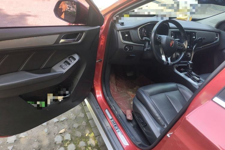 Used Roewe RX5 2016 20T Two-Wheel Drive Automatic Flagship Edition Driver Seat
