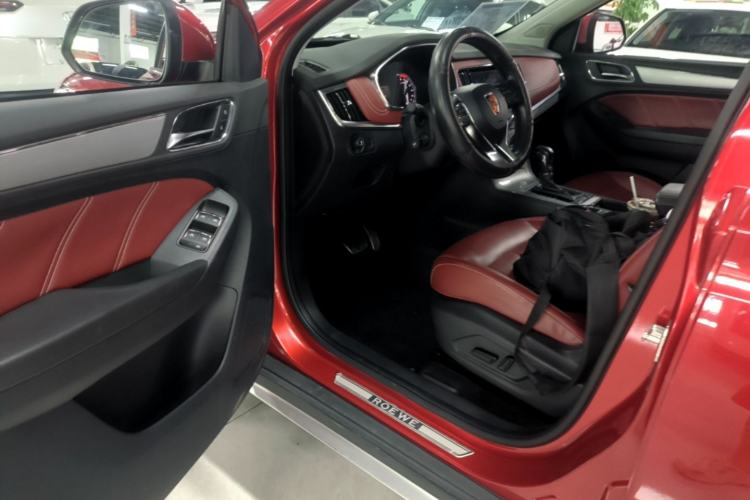 Used Roewe RX5 2016 30T Four-Wheel Drive Automatic Internet Smart Luxury Edition Driver Seat
