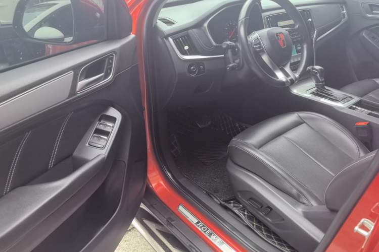 Used Roewe RX5 2016 20T Two-Wheel Drive Automatic Internet Smart Edition Driver Seat