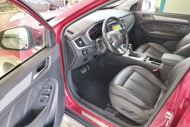 Used Roewe RX5 2016 20T Two-Wheel Drive Automatic Flagship Edition Driver Seat