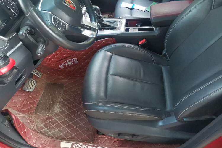 Used Roewe RX5 2016 30T Two-Wheel Drive Automatic Internet Smart Edition Driver Seat