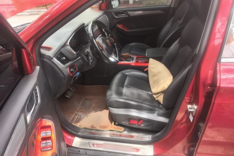 Used Roewe RX5 2016 20T Two-Wheel Drive Automatic Internet Smart Edition Driver Seat