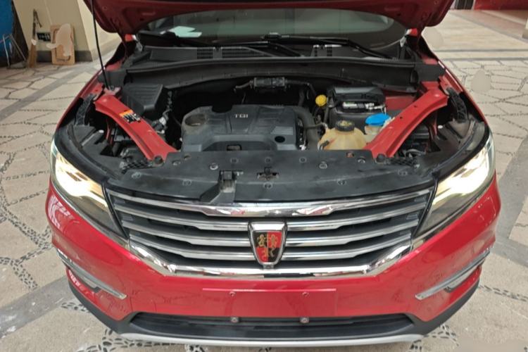 Used Roewe RX5 2016 20T Two-Wheel Drive Automatic Internet Smart Edition Engine Bay