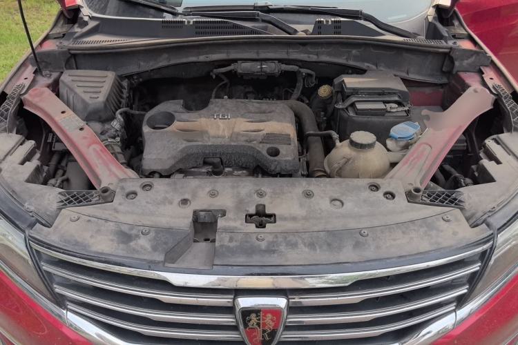 Used Roewe RX5 2016 20T Two-Wheel Drive Automatic Internet Smart Edition Engine Bay