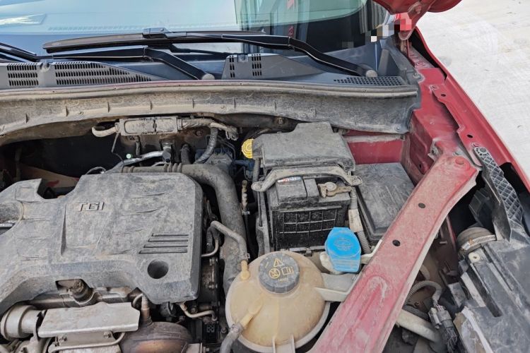 Used Roewe RX5 2016 20T Two-Wheel Drive Automatic Internet Smart Edition Engine Bay Left