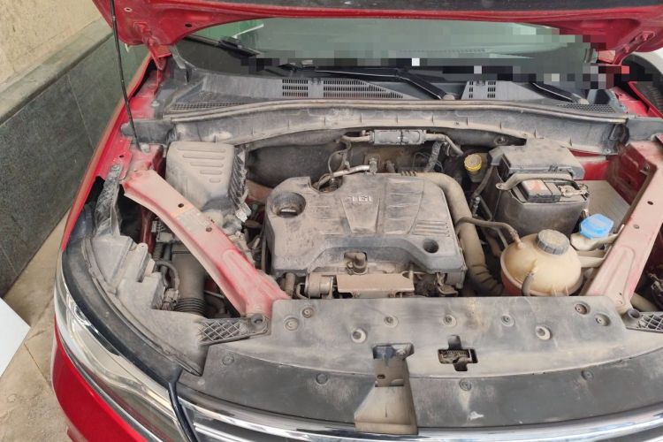Used Roewe RX5 2016 20T Two-Wheel Drive Automatic Internet Smart Edition Engine Bay Right